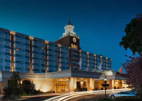 A Year of F&B Revenue in Just Two Months: Garden City Hotel’s Success Story With Canary