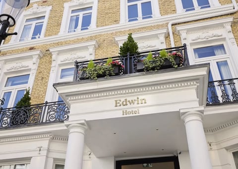 How Capilon Hotels Turns Guest Reviews Into Maintenance Tickets, Automatically, With MARA
