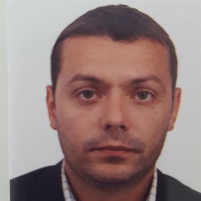 /images/default-avatar.png