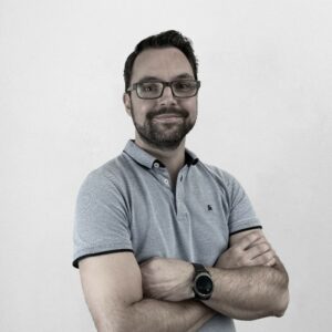 default-avatar.png