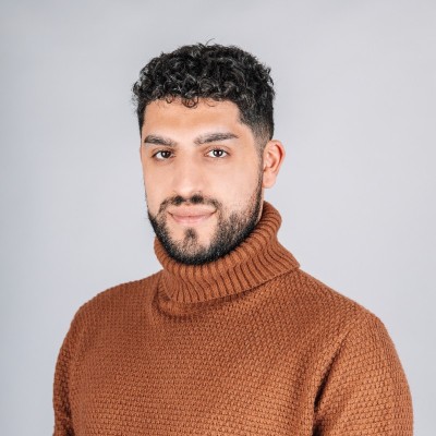 /images/default-avatar.png