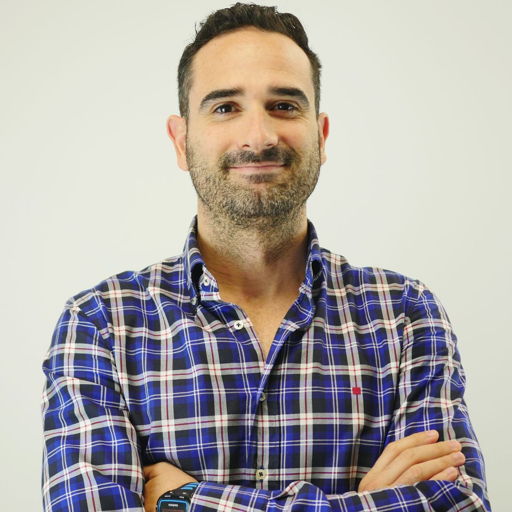 /images/default-avatar.png