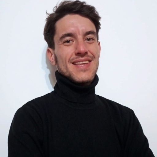 /images/default-avatar.png