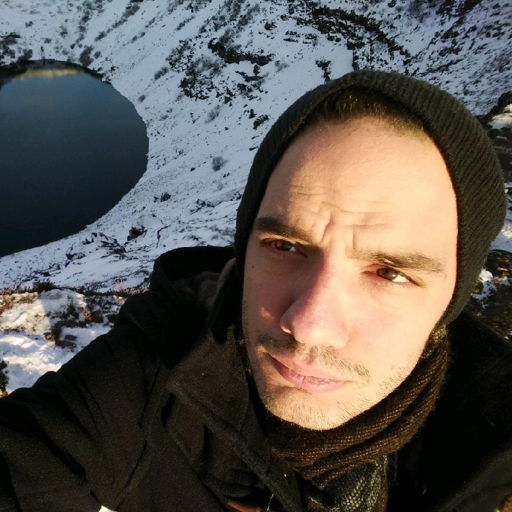 /images/default-avatar.png