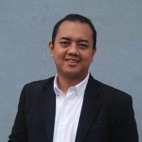 default-avatar.png