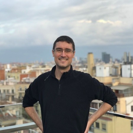 default-avatar.png