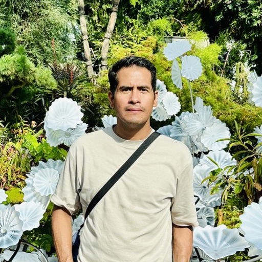 /images/default-avatar.png