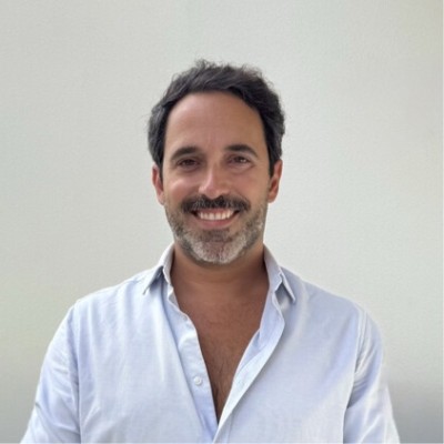 /images/default-avatar.png