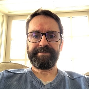 /images/default-avatar.png