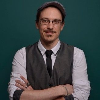 /images/default-avatar.png