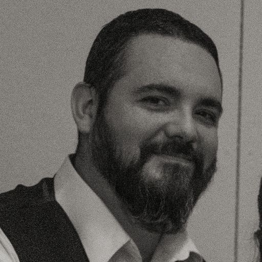 /images/default-avatar.png