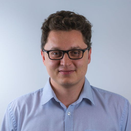 /images/default-avatar.png