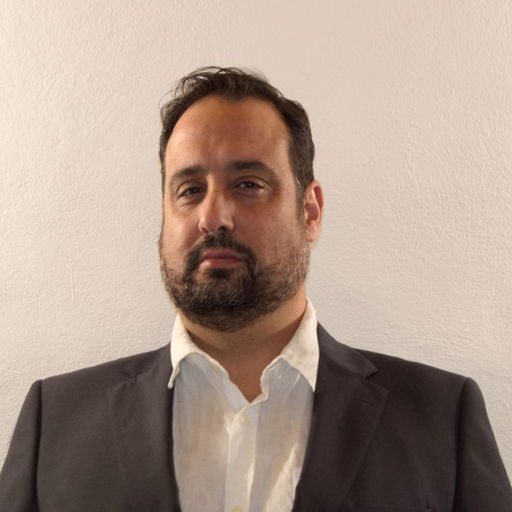 /images/default-avatar.png