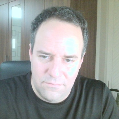 /images/default-avatar.png