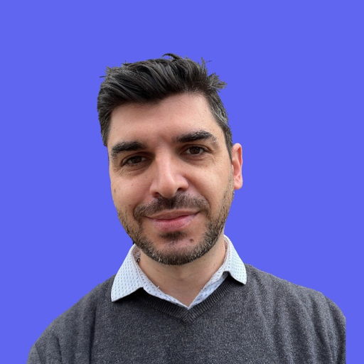 /images/default-avatar.png