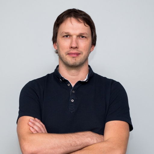 /images/default-avatar.png