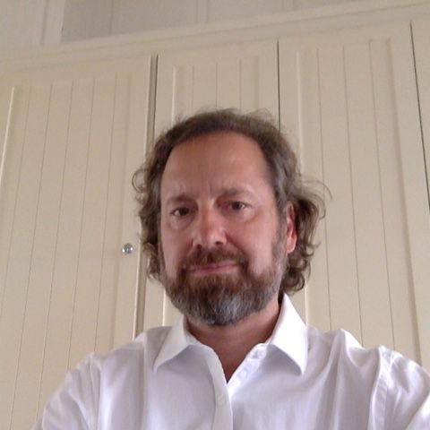 /images/default-avatar.png