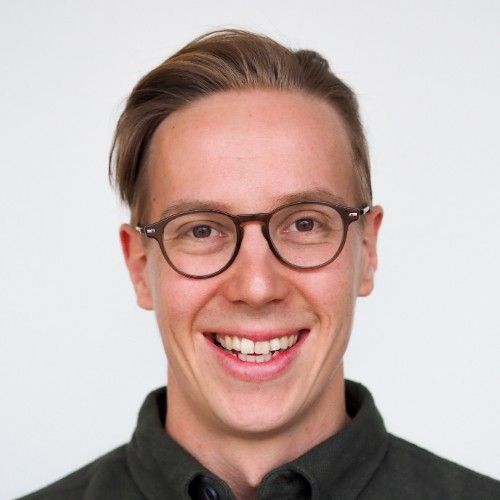 default-avatar.png