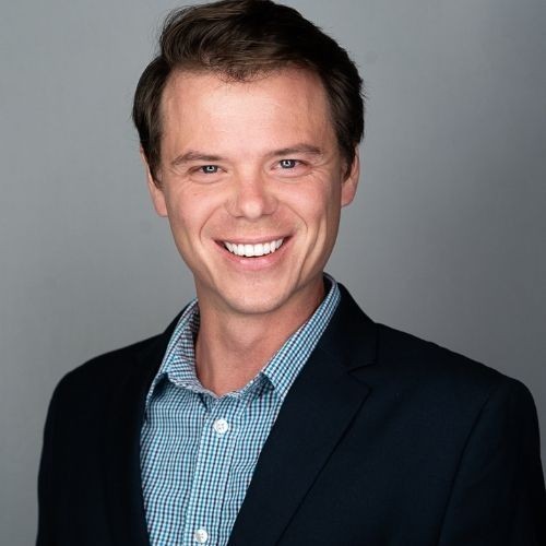 /images/default-avatar.png