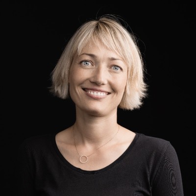 /images/default-avatar.png