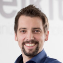 /images/default-avatar.png