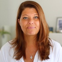 /images/default-avatar.png