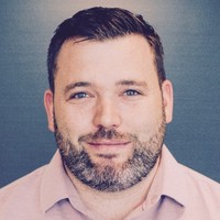 /images/default-avatar.png