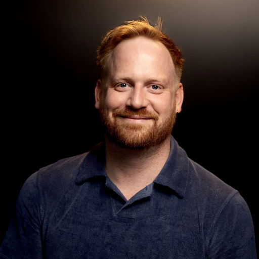 /images/default-avatar.png
