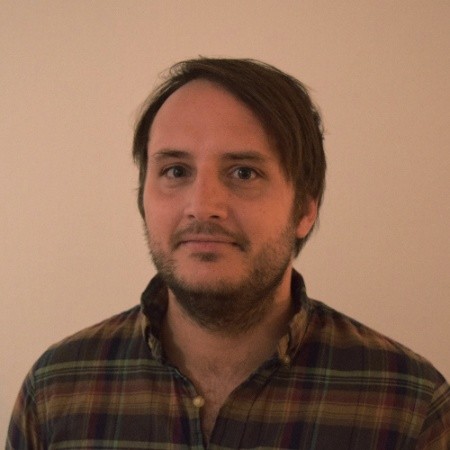 default-avatar.png