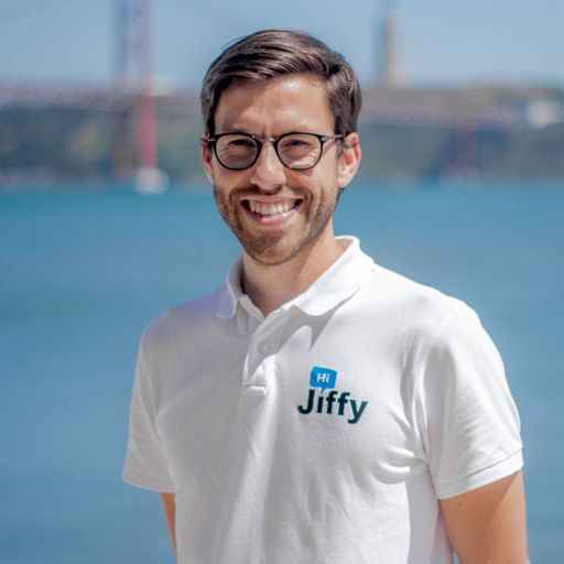 /images/default-avatar.png