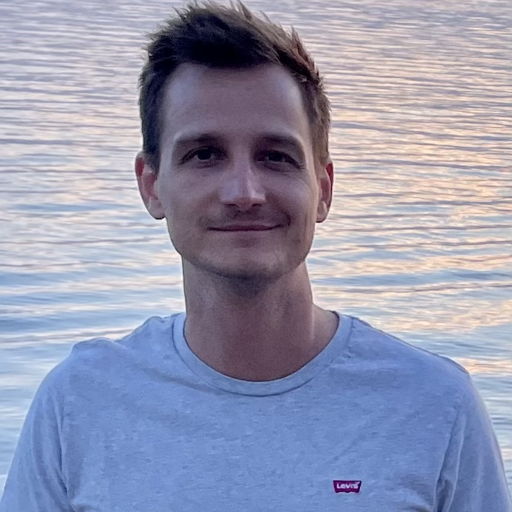 /images/default-avatar.png
