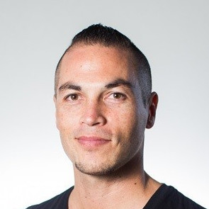 /images/default-avatar.png
