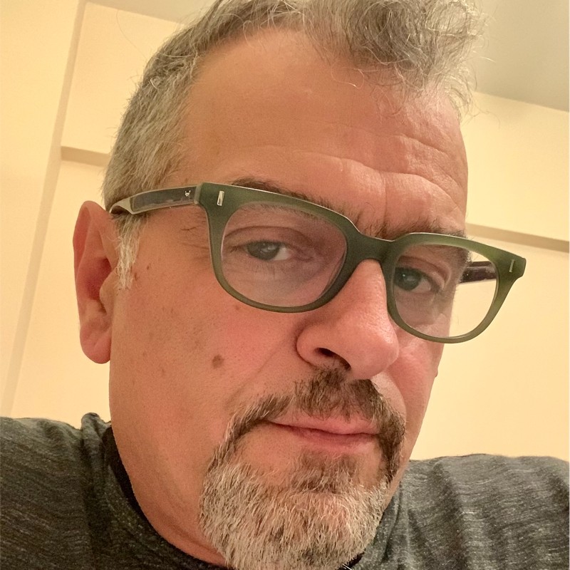 default-avatar.png