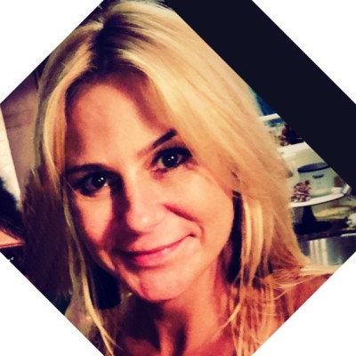 /images/default-avatar.png