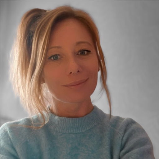 /images/default-avatar.png