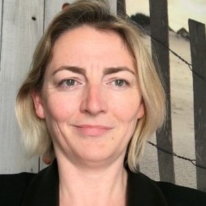 /images/default-avatar.png