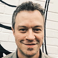 /images/default-avatar.png